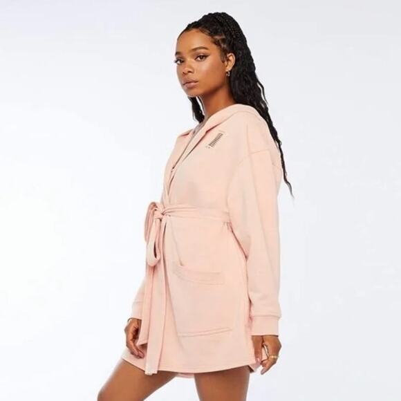 Savage X Fenty Hooded Robe with Belt size M/L - Picture 9 of 10